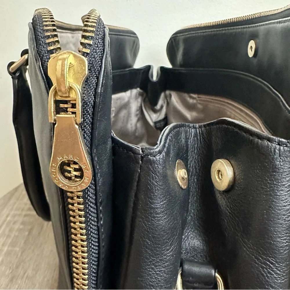 Marc By Marc Jacobs Tote Bag - Picture 8 of 16